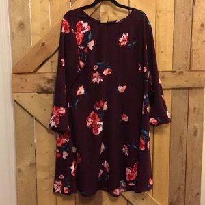 Floral bell sleeve dress